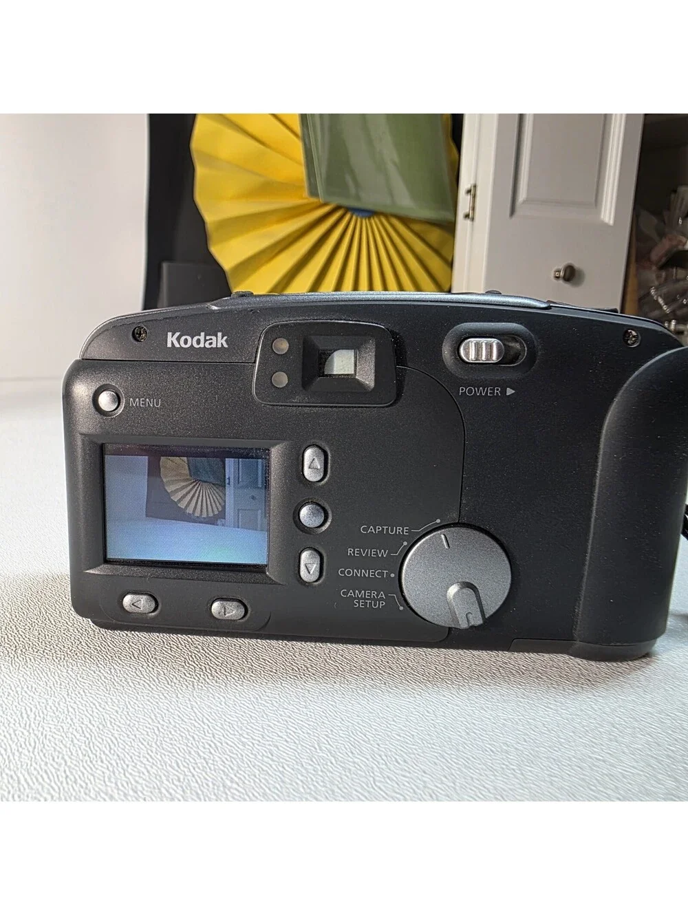 Kodak DC 280 2.0MP Zoom Digital Camera W/ Carry Case & Memory Card